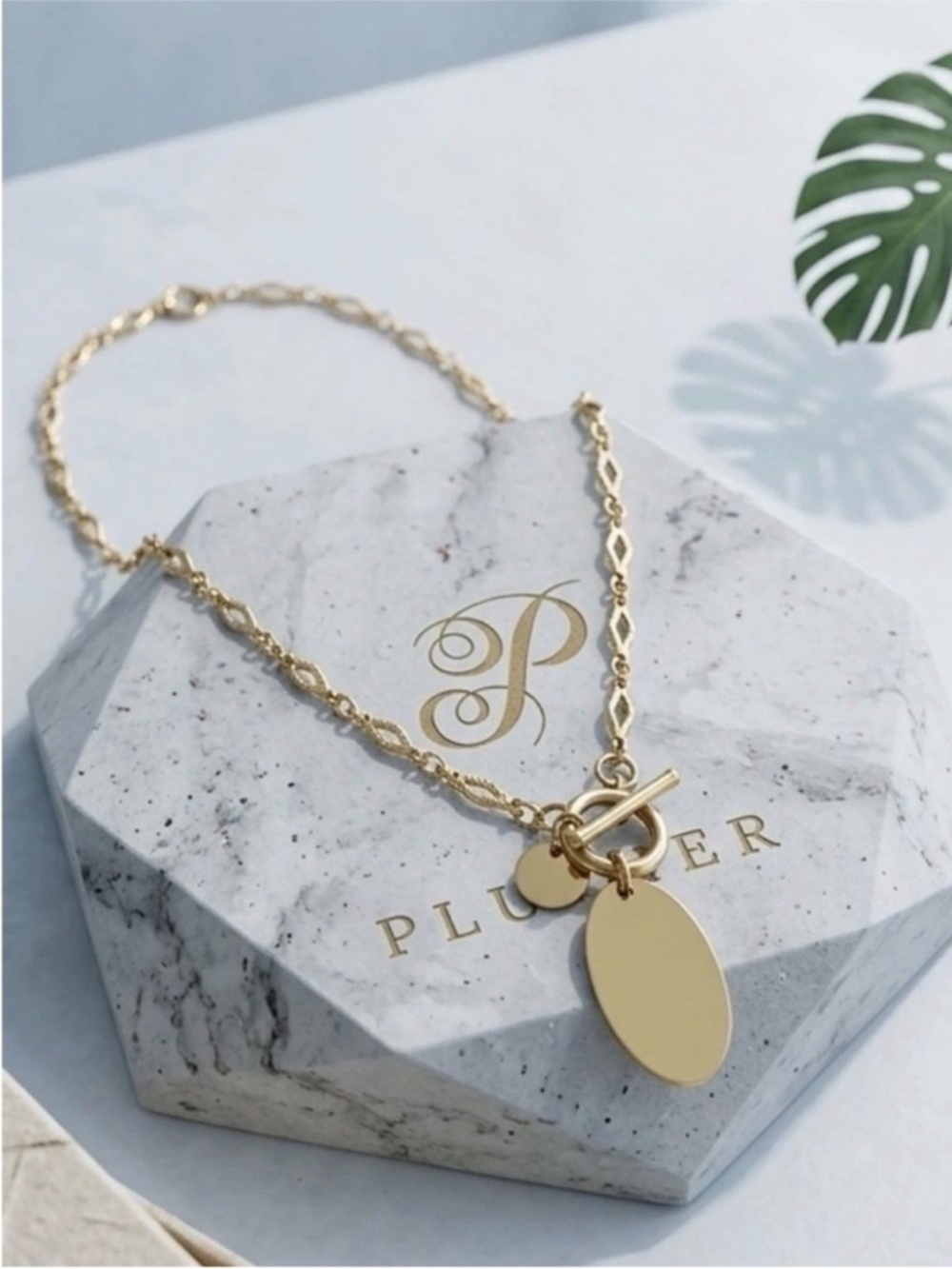 18K Plated Oval Dainty Stylish Necklace